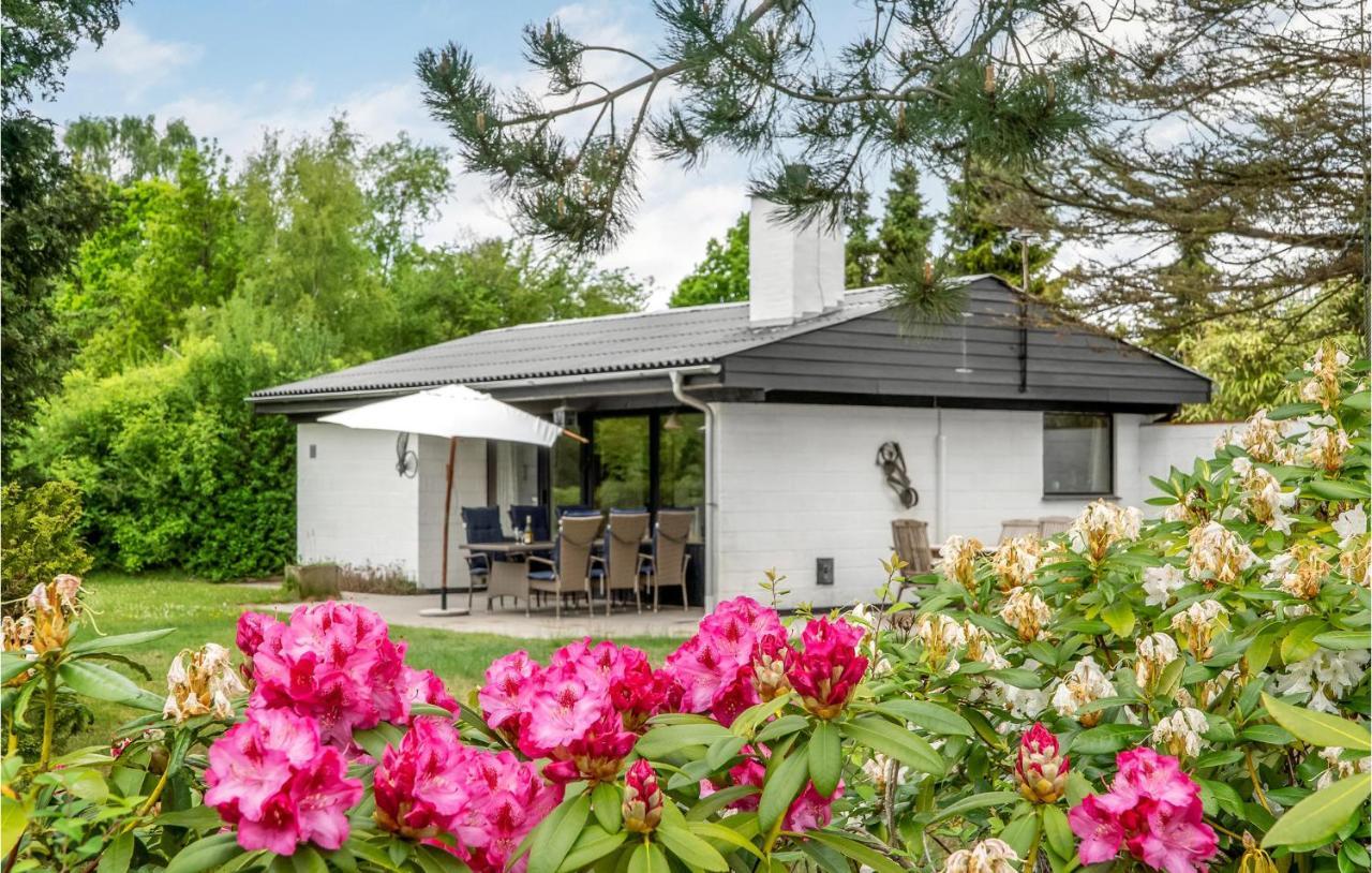 Amazing Home In Kalundborg With Kitchen Esterno foto